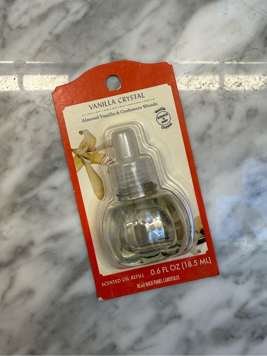 Opalhouse Other - Opalhouse (Target) Scented Oil
Refill - Vanilla Crystal